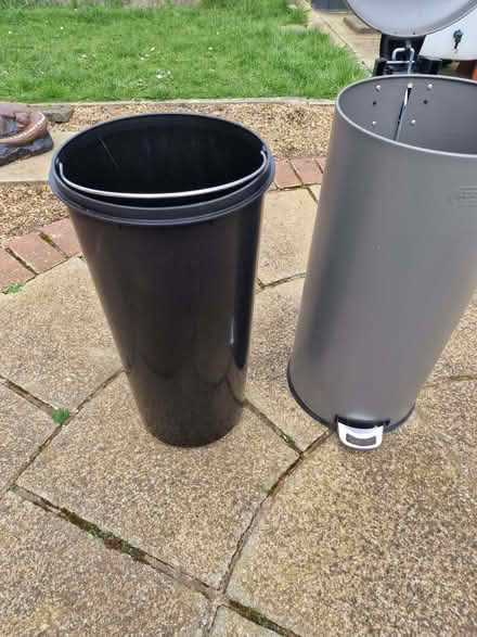 Photo of free Waste Bin (CT14) #3