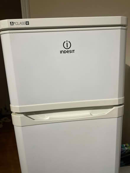 Photo of free Fridge Freezer (Byfleet KT14) #1