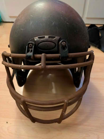 Photo of free Helmet (Fry’s Hill OX4) #1