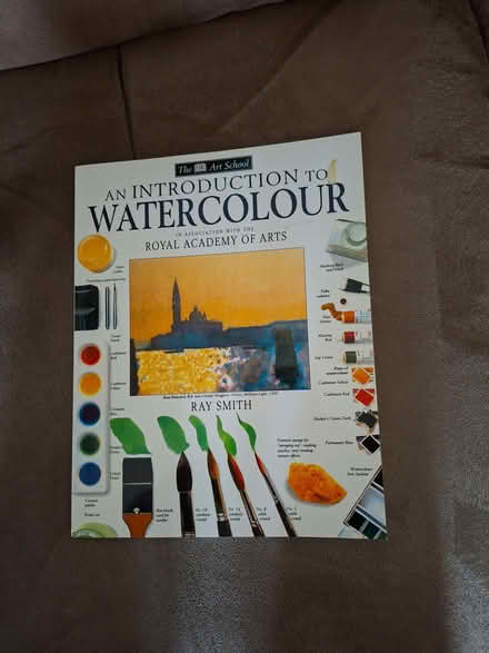 Photo of free An Introduction to Watercolour Book (Walderslade ME5) #1