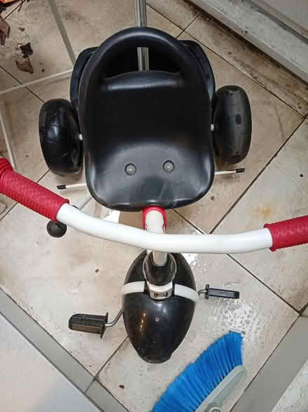 Photo of free Keller kids puch bike (Richmond TW9) #2