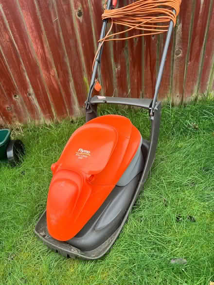 Photo of free Garden stuff (Atherstone CV9) #2