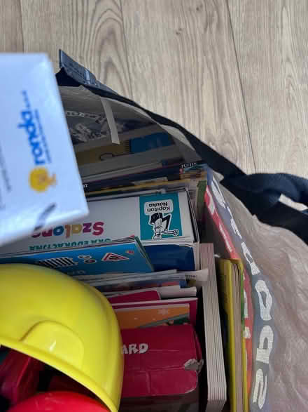 Photo of free Kids books, puzzles and other toys (BR5) #1