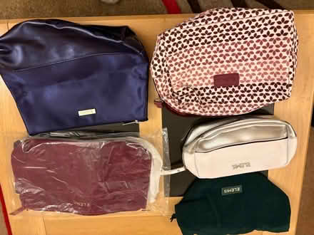 Photo of free Make Up Bags (DA1) #1