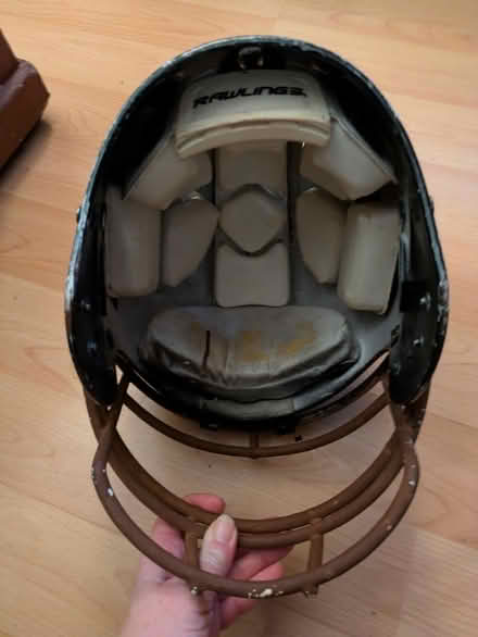 Photo of free Helmet (Fry’s Hill OX4) #2