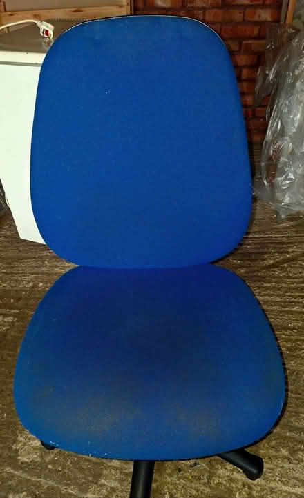 Photo of free Blue office/computer chair (Upshire EN9) #1