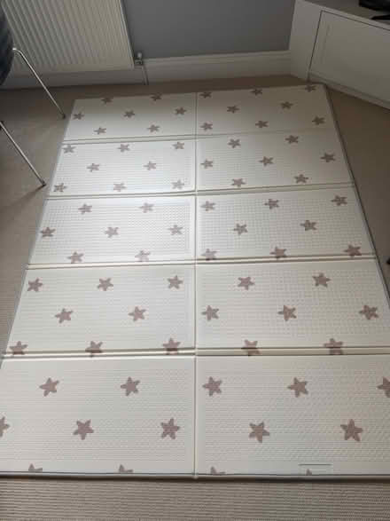 Photo of free Play mat (Chiswick W4) #2