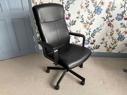 Photo of free Office chair (Elmers End BR3) #1