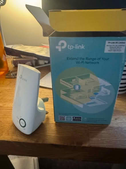 Photo of free WiFi network range extender (E5) #1