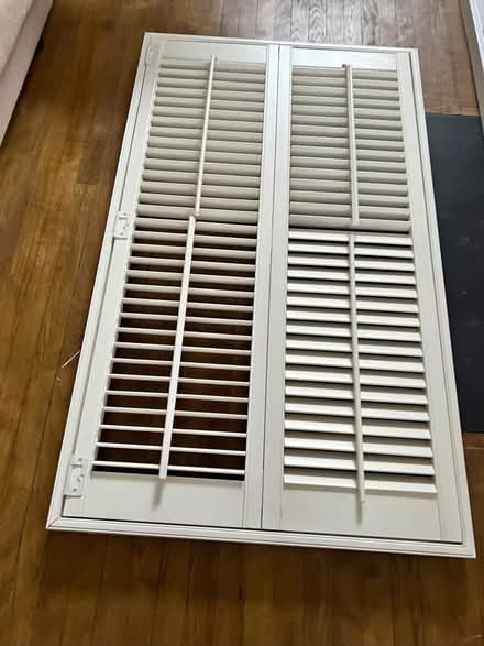 Photo of free White double plantation style shutter (Bow E3) #1