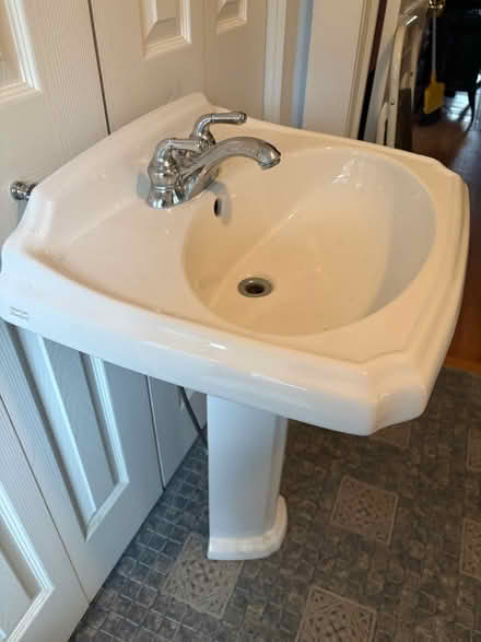 Photo of free Pedestal sink with faucet (Simbury ct) #1