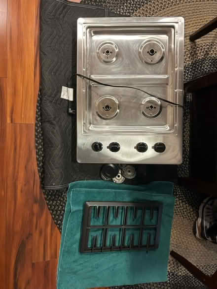 Photo of free Gas Stove Whirlpool READ (Sandy Springs) #3