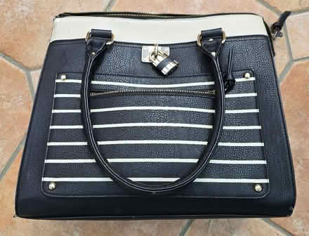 Photo of free Handbag (Top Amersham HP6) #1