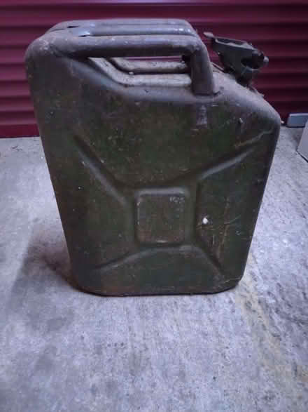Photo of free Jerry can (Old Town SG1) #1