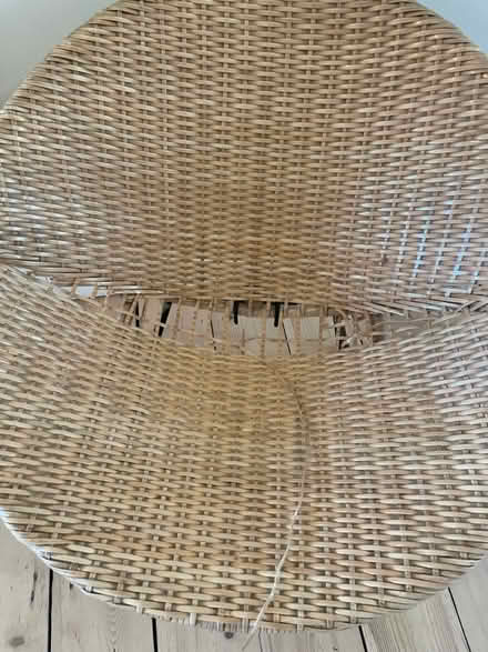 Photo of free Wicker chair (Battlefield, Glasgow) #2