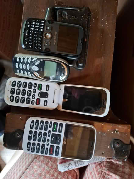 Photo of free Various mobile phones (Orford WA2) #1