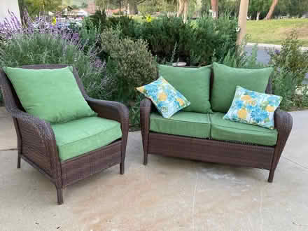 Photo of free Outdoor Furniture (thousand oaks) #1