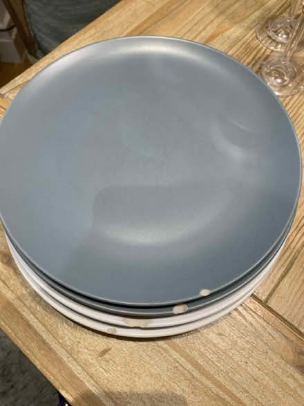 Photo of free Crockery & plastic champagne flutes (Blackheath SE3 7DH) #2