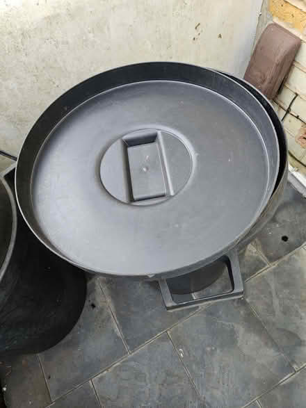 Photo of free Dustbin (Wandsworth Common SW11) #2