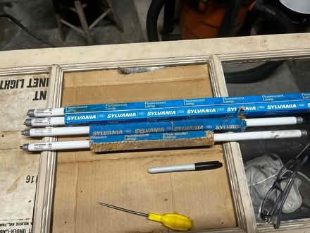 Photo of free 20” Fluorescent Light Bulbs (North Willow Glen , San Jose) #1