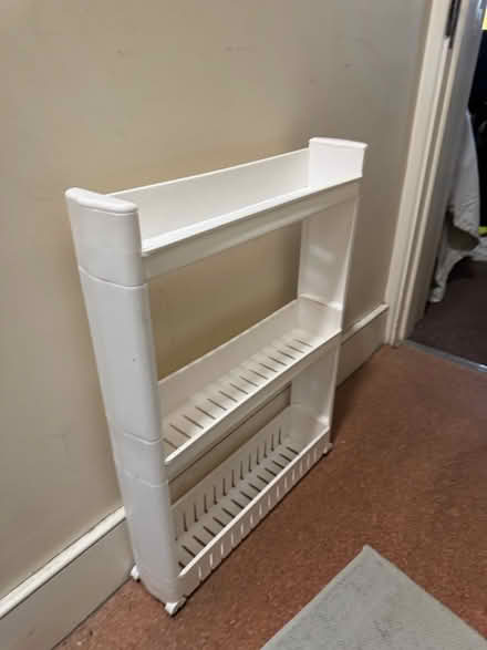 Photo of free Bathroom caddy stand (E5) #1