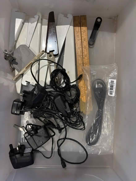 Photo of free Bits and bobs (Mitcham CR4) #1