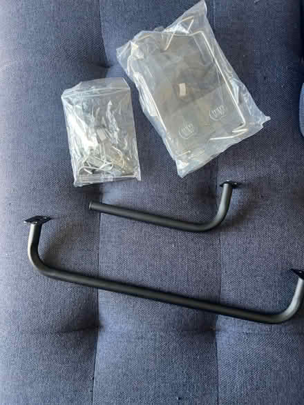 Photo of free Towel rack and half towel rack (Hawthorne) #1
