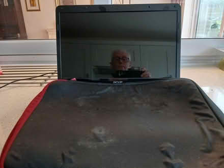 Photo of free ACER Aspire 5332 W10 Pro Laptop (B90 shirley) #3