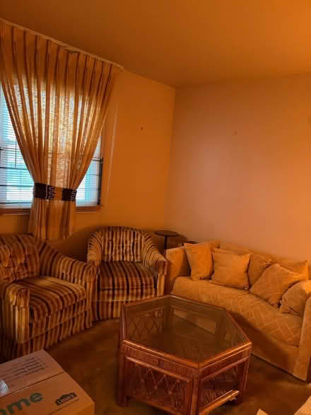 Photo of free Retro Living Room Furniture (Capitol Heights) #1