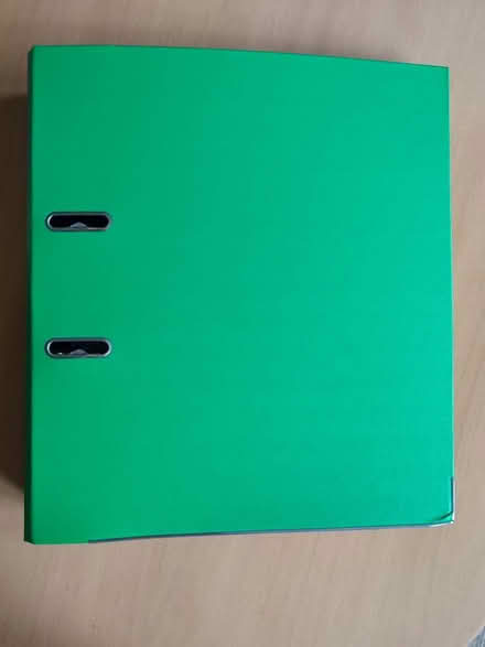 Photo of free A4 green lever arch ring binder (Earlsdon CV5) #2