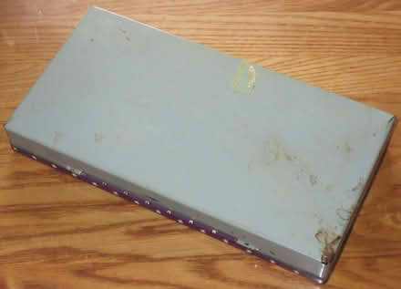 Photo of free Vintage Cadbury's tin A Garden in Bournville Garden (Kingsway) #2