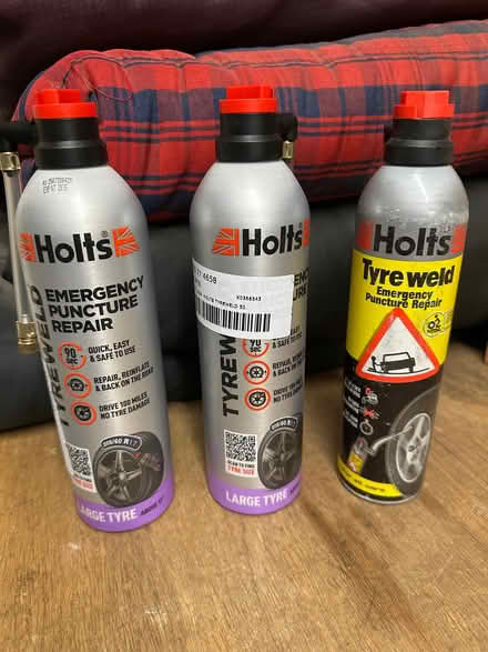 Photo of free Holts Tyre Weld cans (The Hockering GU22) #1
