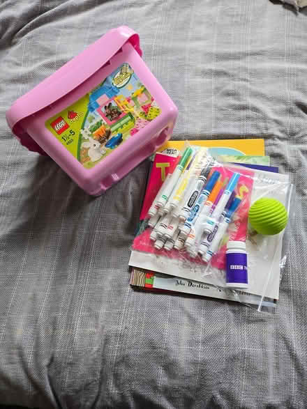 Photo of free Mixed kids books, games, pens (CR0) #1