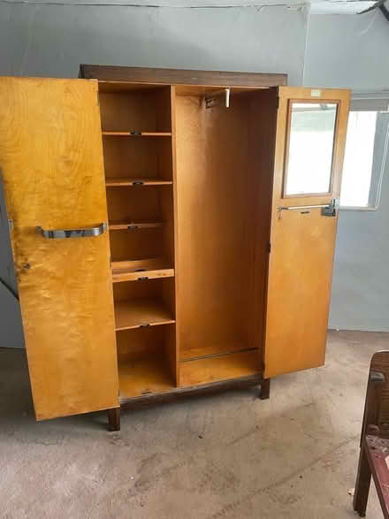 Photo of free Wardrobe (Dean Court OX2) #3