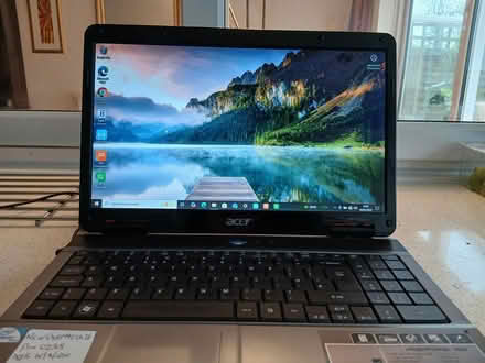 Photo of free ACER Aspire 5332 W10 Pro Laptop (B90 shirley) #2
