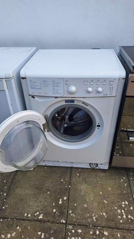 Photo of free Washing machine (East Wittering PO208dh) #1