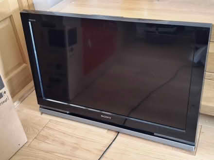 Photo of free Sony 32" T.V. (Bank Top HX3) #3
