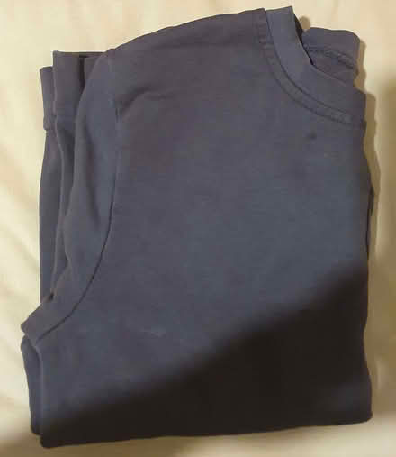 Photo of free 10 - 11 years top (Kings Heath B13) #2