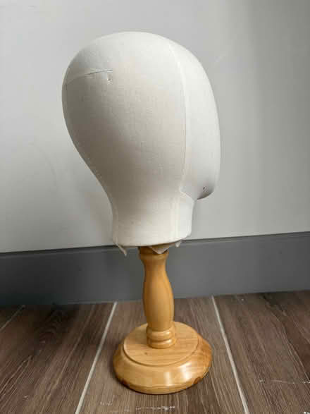 Photo of free Mannequin Head for collection N11BE now 16 March 2026 (Bingfield Park N1) #2