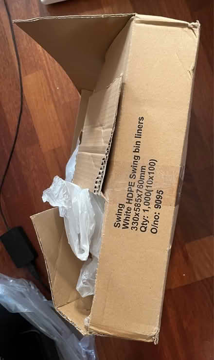 Photo of free Swing bin liners (but very flimsy) (Woolwich SE18) #1