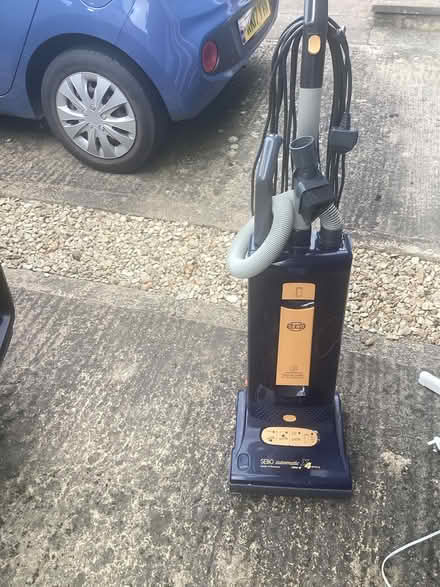 Photo of free Vacuum (Kidlington OX5) #3
