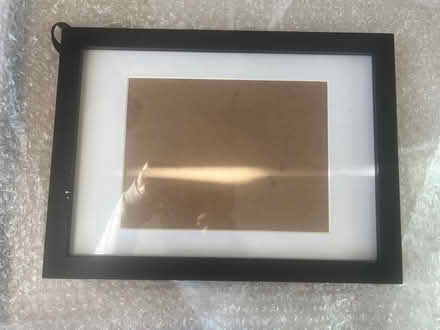 Photo of free 2 picture frame (West Green Road N15) #3