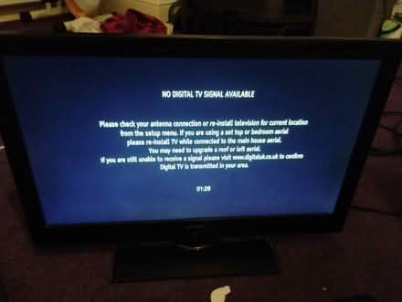 Photo of free TV with no remote (TN34 blacklands) #1