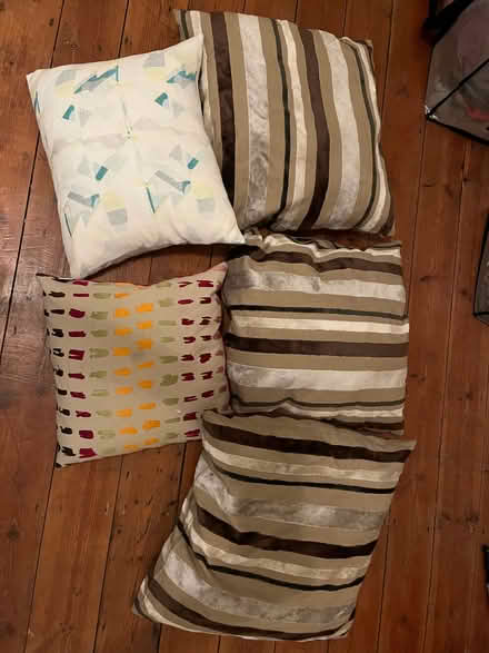 Photo of free Cushions (Woodlands TW7) #1