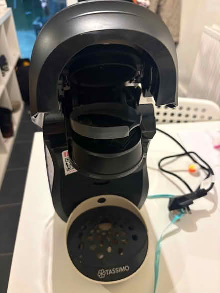 Photo of free Tassimo coffee machine (Gipton LS8) #2