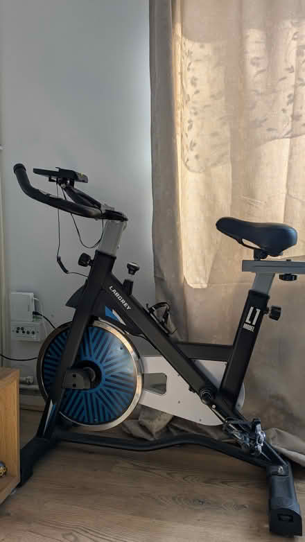Photo of free exercise bike (homerton) #1