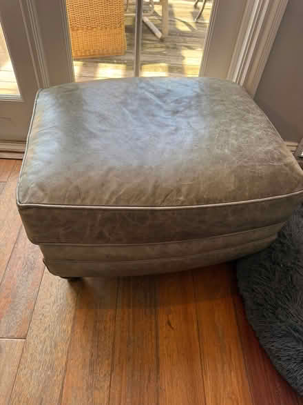 Photo of free Leather Chairs (2) ottoman (1) (Mira Vista /461 Carlston St) #3