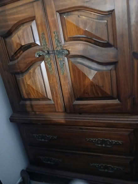 Photo of free Chest (Brick Township) #2