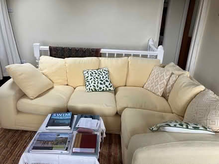Photo of free L-shaped sofa (Streatham Hill/West Norwood) #1