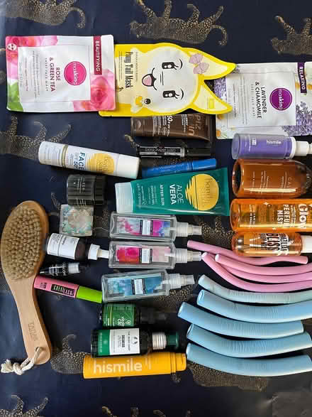 Photo of free Various cosmetics (Twickenham TW1) #1
